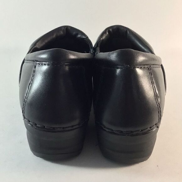 LL Bean women’s leather slip on shoes clogs black size 6 M 301252 - Picture 4 of 8